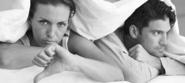 Ein Mann hat Potenzprobleme.